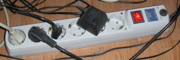 Can a Smart Plug Be Connected To a Surge Protector